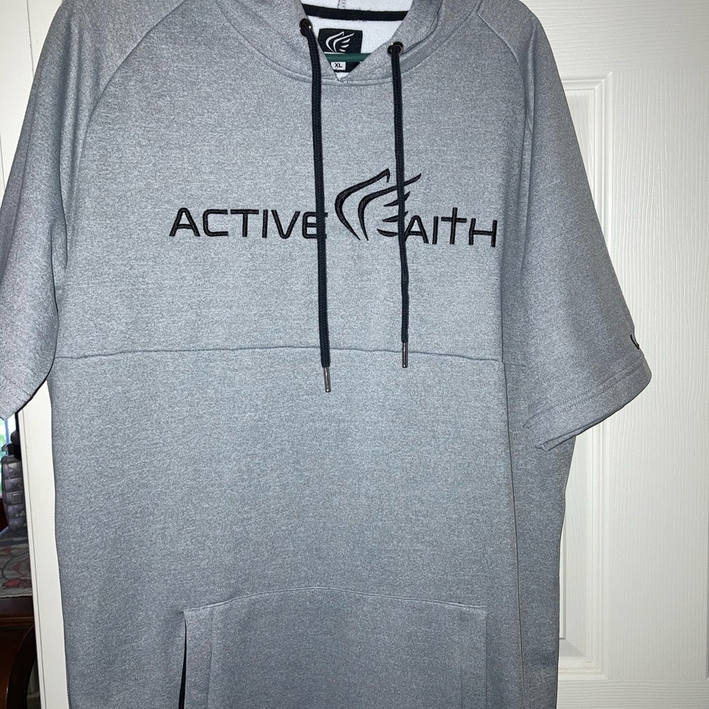 Men’s Active Faith short sleeve sweatshirt